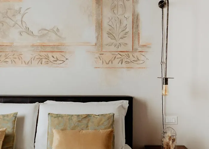 Relais Giulia Bed & Breakfast 4*